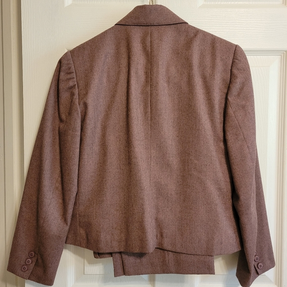 Henry Greyhel women's  mauve wool two-piece pants suit set size 8 petite - Picture 4 of 15